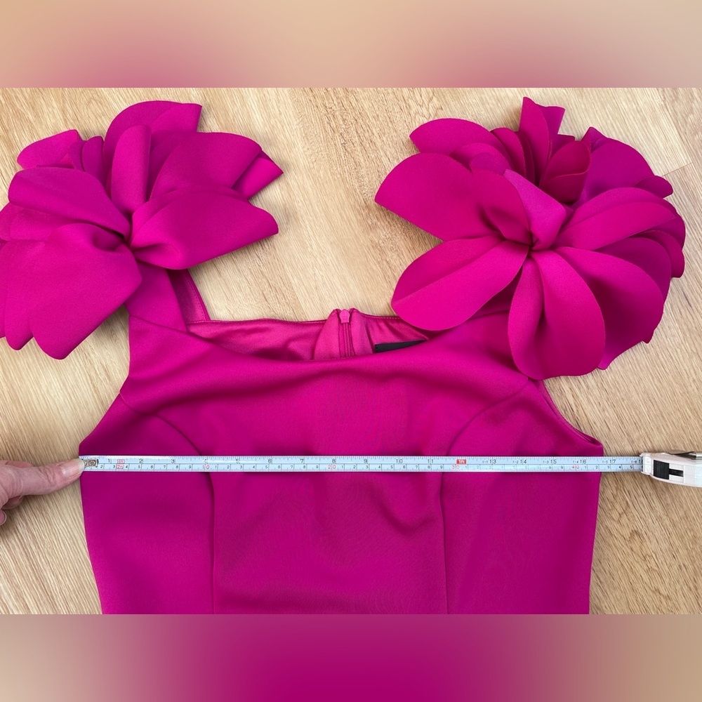 Fuchsia evening gown dress flower petal detail long dress size 10 JM Studio - Picture 6 of 9